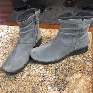 Teva short boots